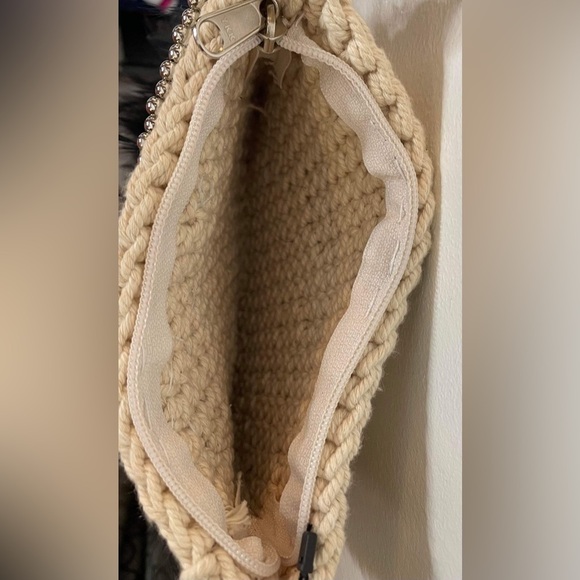 Hand Made Macrame Feather Pouch - Black - Picture 8 of 8